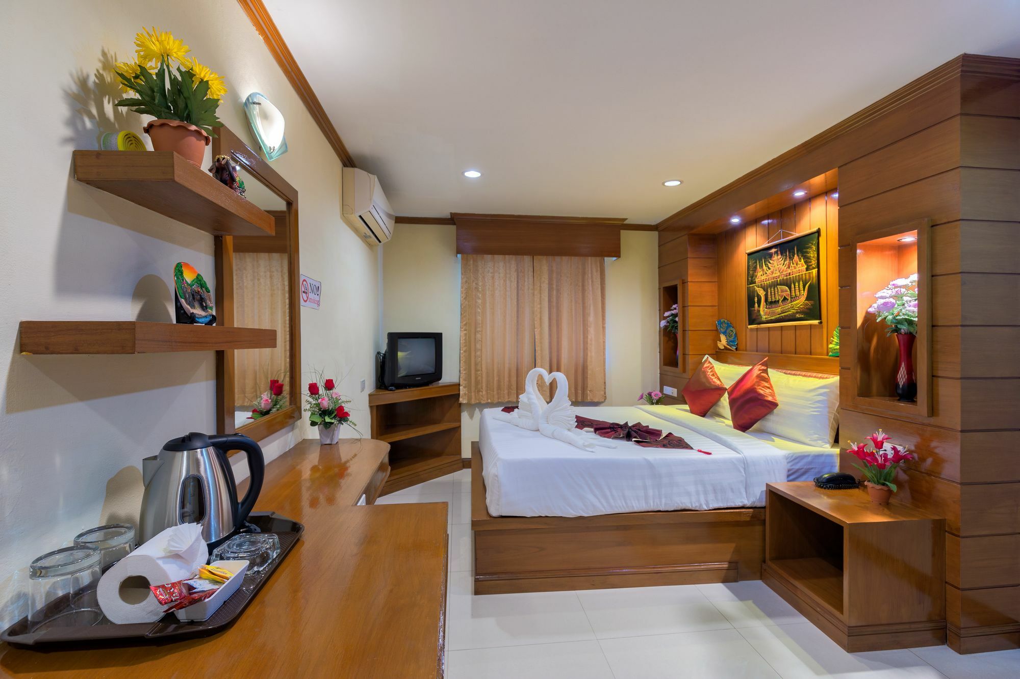 Pr Patong Residence -Sha Εξωτερικό φωτογραφία